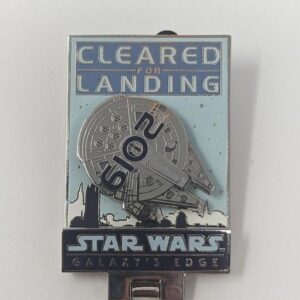 Millennium Falcon Star Wars Galaxys Edge Cleared For Landing 2019 Disney Pin