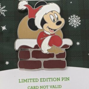 Disney Santa Mickey 2020 Holiday Christmas LE Pin